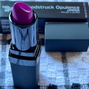 Lipstick - Swagger
